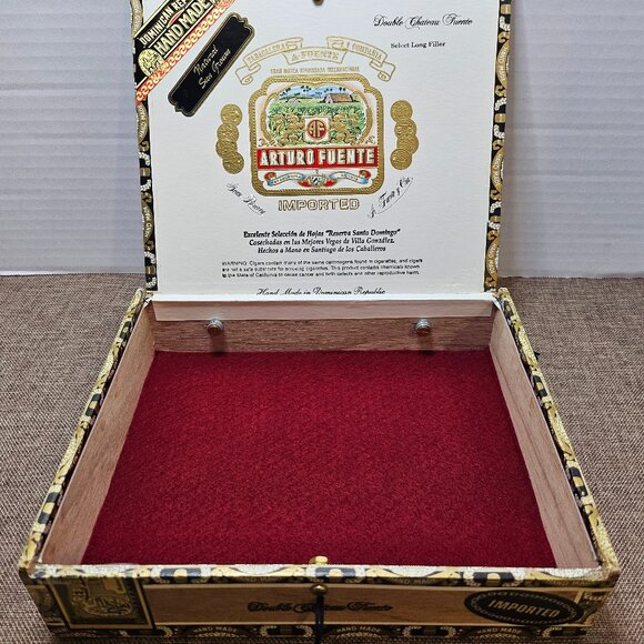 Handmade Arturo Fuente Imported Cigar Box Purse With Black Bead Handle And Tasse - Picture 7 of 13